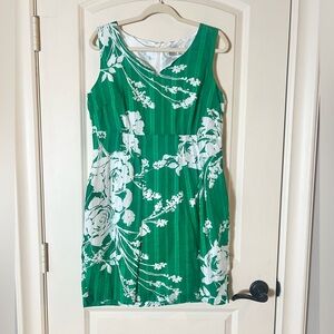 Kelly Green and white floral print Sheath dress by Robbie Bee